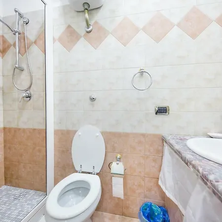 Casa Smeraldo * 切法卢